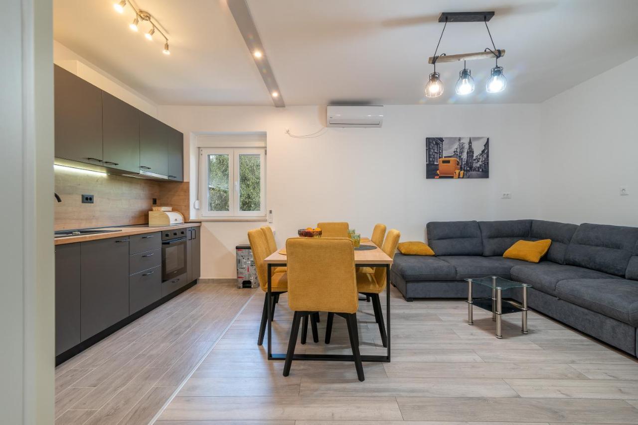 Apartman Galeb Trogir Luaran gambar