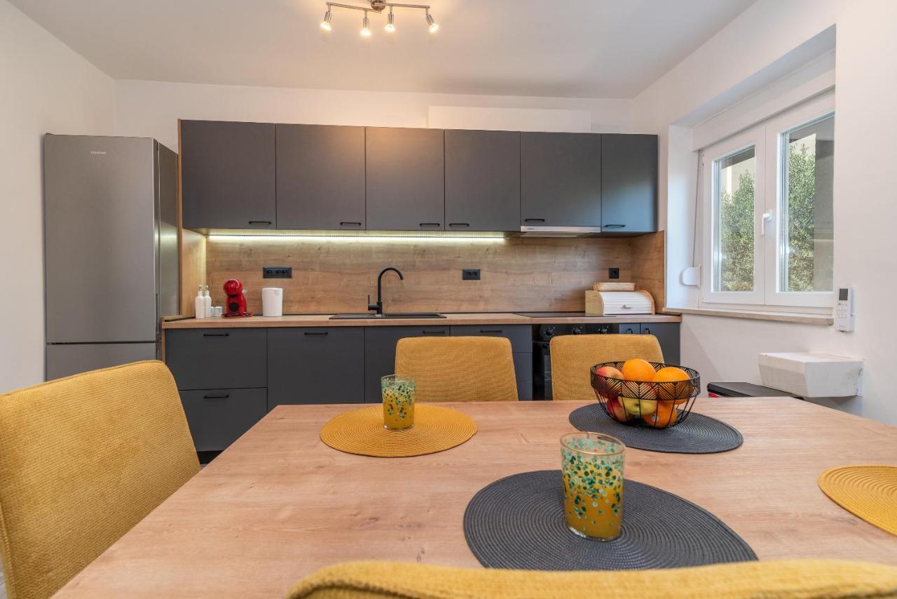 Apartman Galeb Trogir Luaran gambar